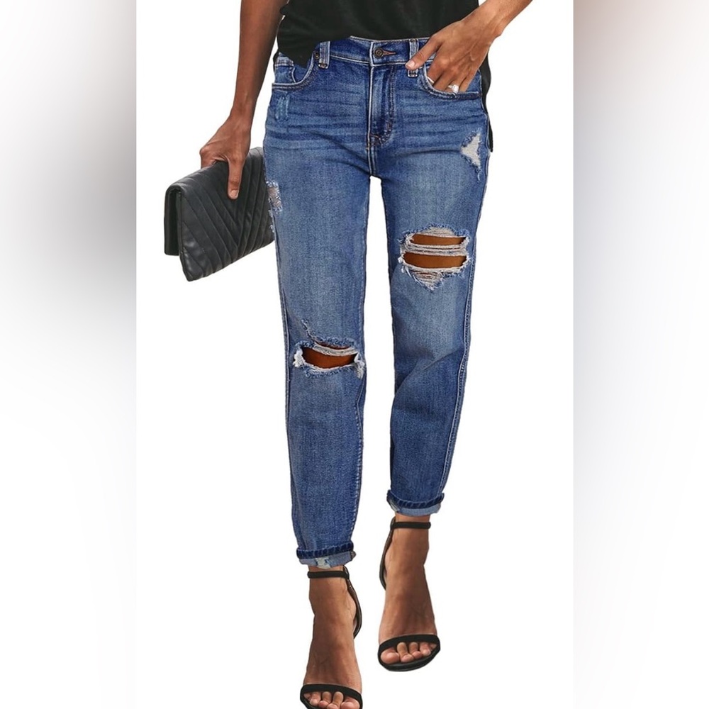 Stylish Blue Distressed Women Jeans